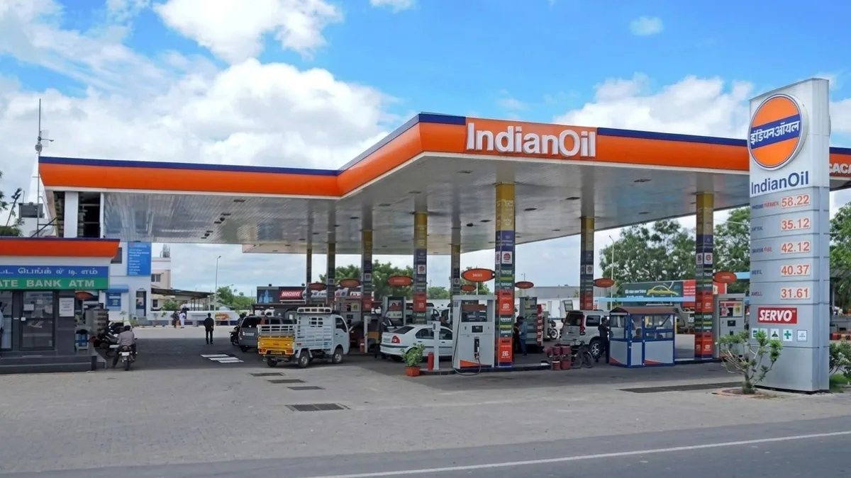 தமிழகம் முழுதும் பெட்ரோல் பங்க்குகளில், டிஜிட்டல் முறையில் பணம் வசூலிப்பதை நிறுத்த திட்டம்?