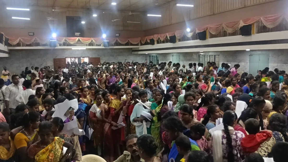 ஆன்லைன் டிரேடிங் என்ற பெயரில் மோசடி.. தலைமறைவான கும்பல்.. நத்தம் அருகே முகவர்கள் வீடுகளில் கல்வீச்சு