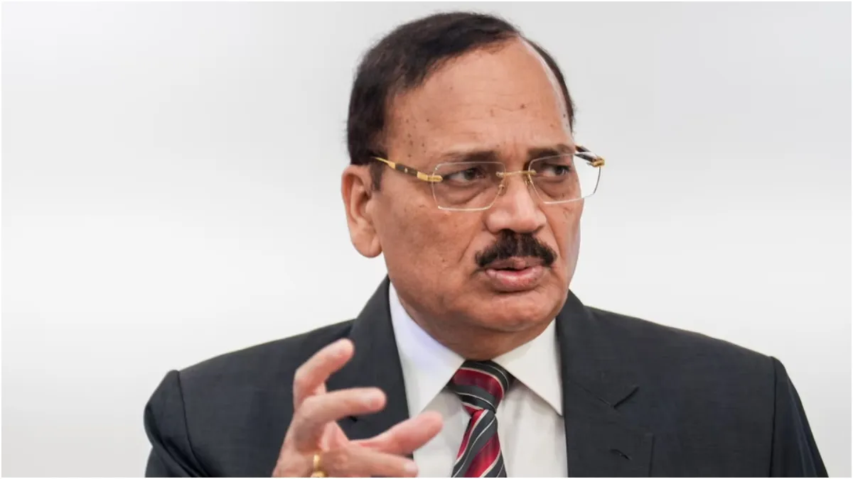 அடுத்த பஞ்சாயத்து! TISS பட்டமளிப்பு விழா! தலைமை விருந்தினராக அறிவிக்கப்பட்ட CJI சூர்ய காந்த் மாற்றம்