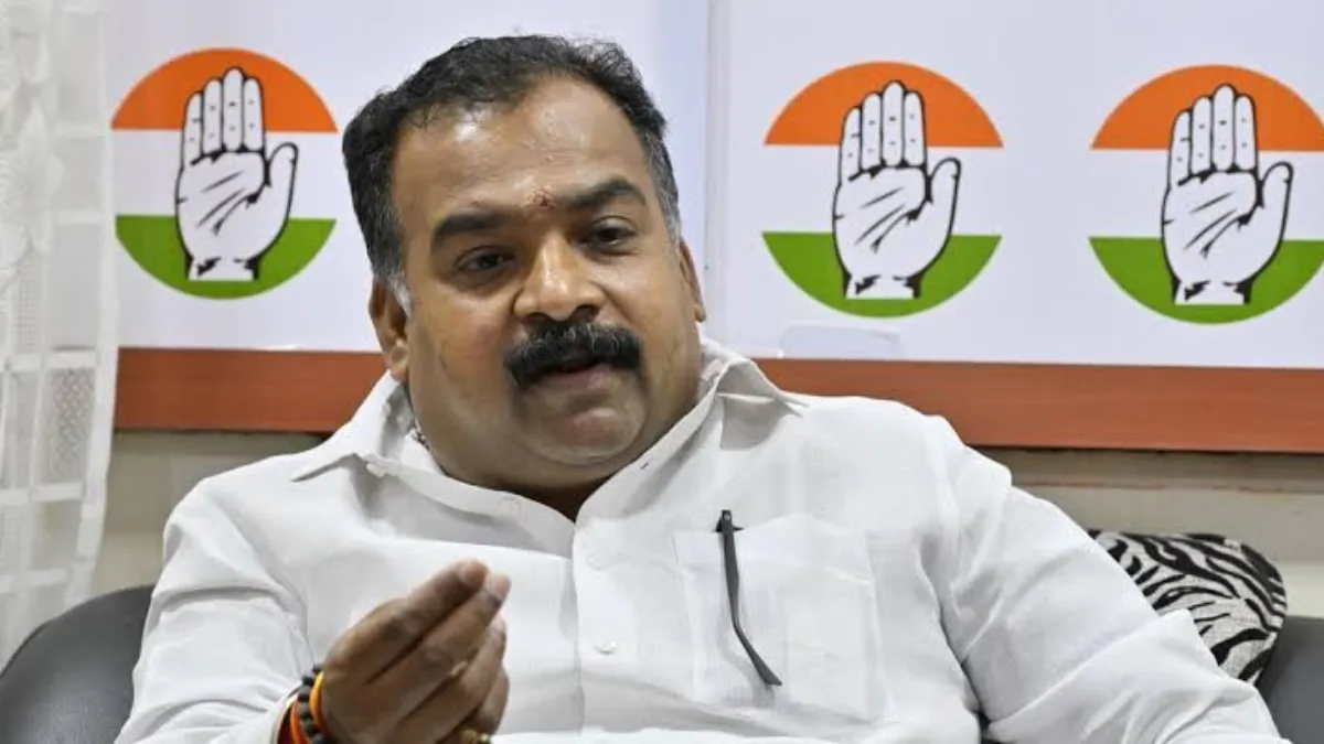 "அழுத்தத்திற்கு அடிபணிய விஜய் ஒன்றும் எடப்பாடி இல்லை” - சீண்டிய மாணிக்கம் தாகூர்