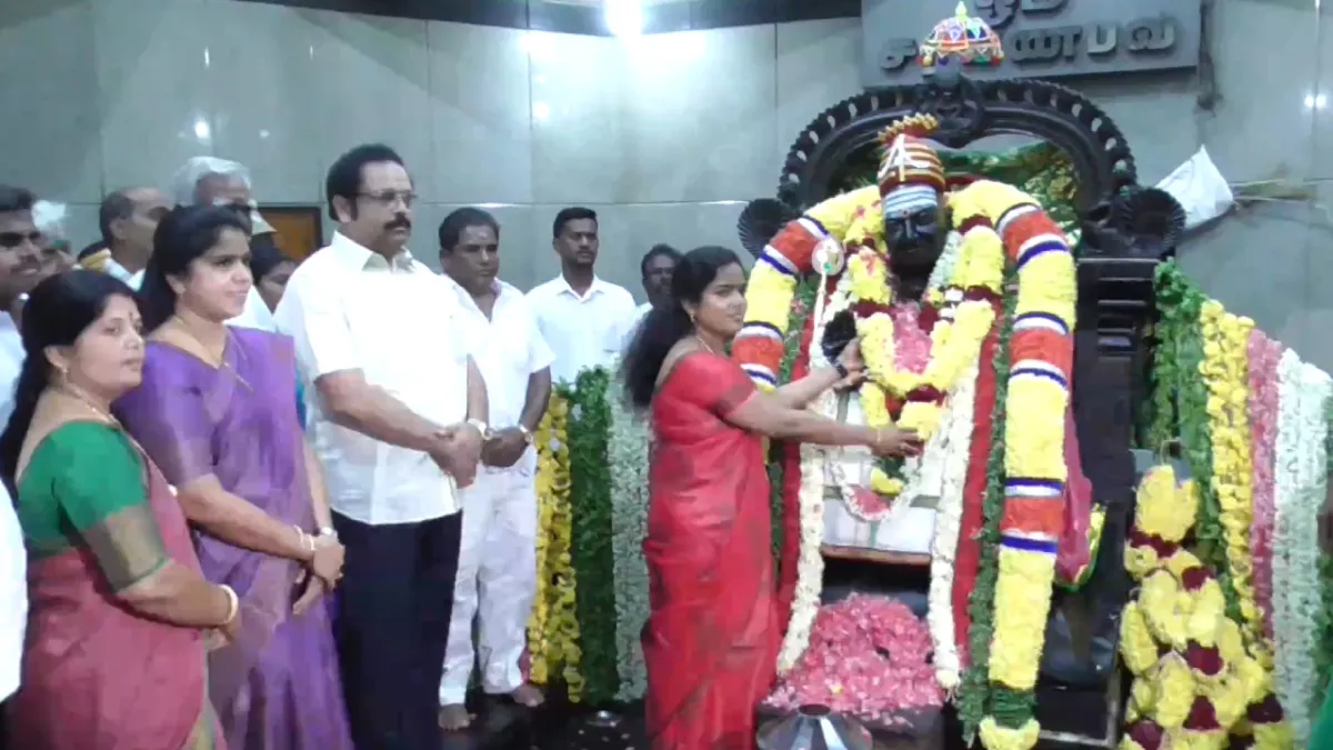 கிருபானந்த வாரியாரின் பிறந்தநாள்.. தமிழக அரசு சார்பில் மாலை அணிவித்து மரியாதை! ஏராளமானோர் பங்கேற்பு
