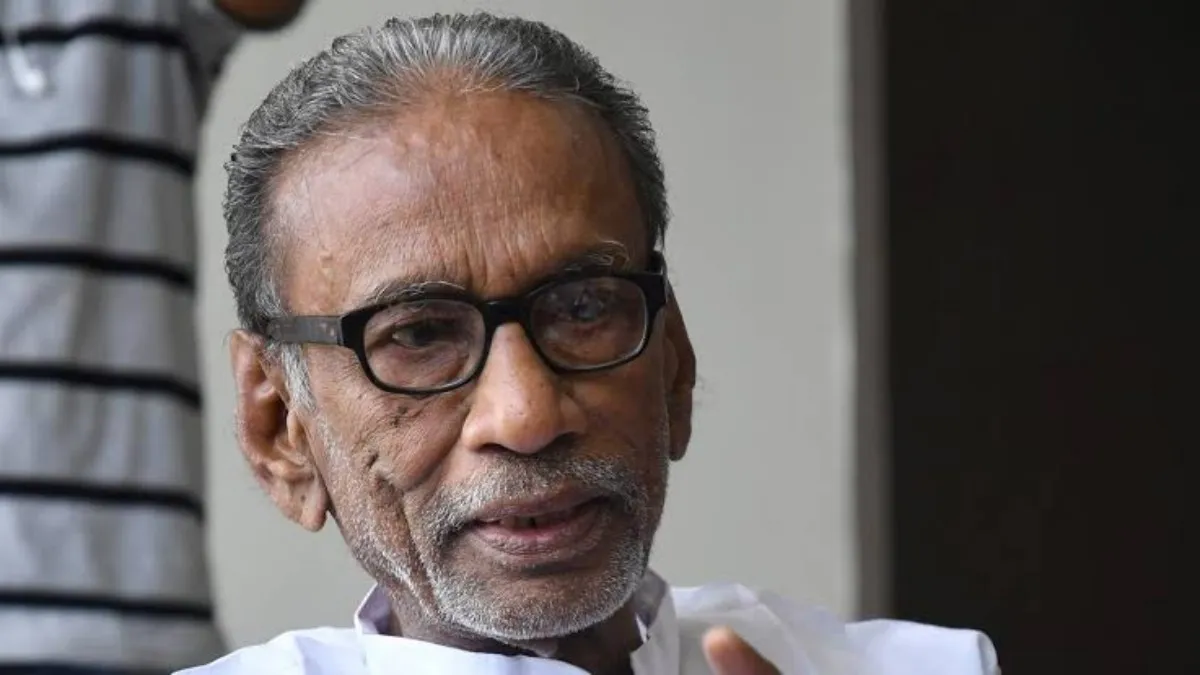 ‘மேதகு’ தேசிய தலைவர் உயிரோடு உள்ளார்..உரிய நேரத்தில் ”மீண்டு”ம் வந்து போராடுவார்! பழ.நெடுமாறன் உறுதி