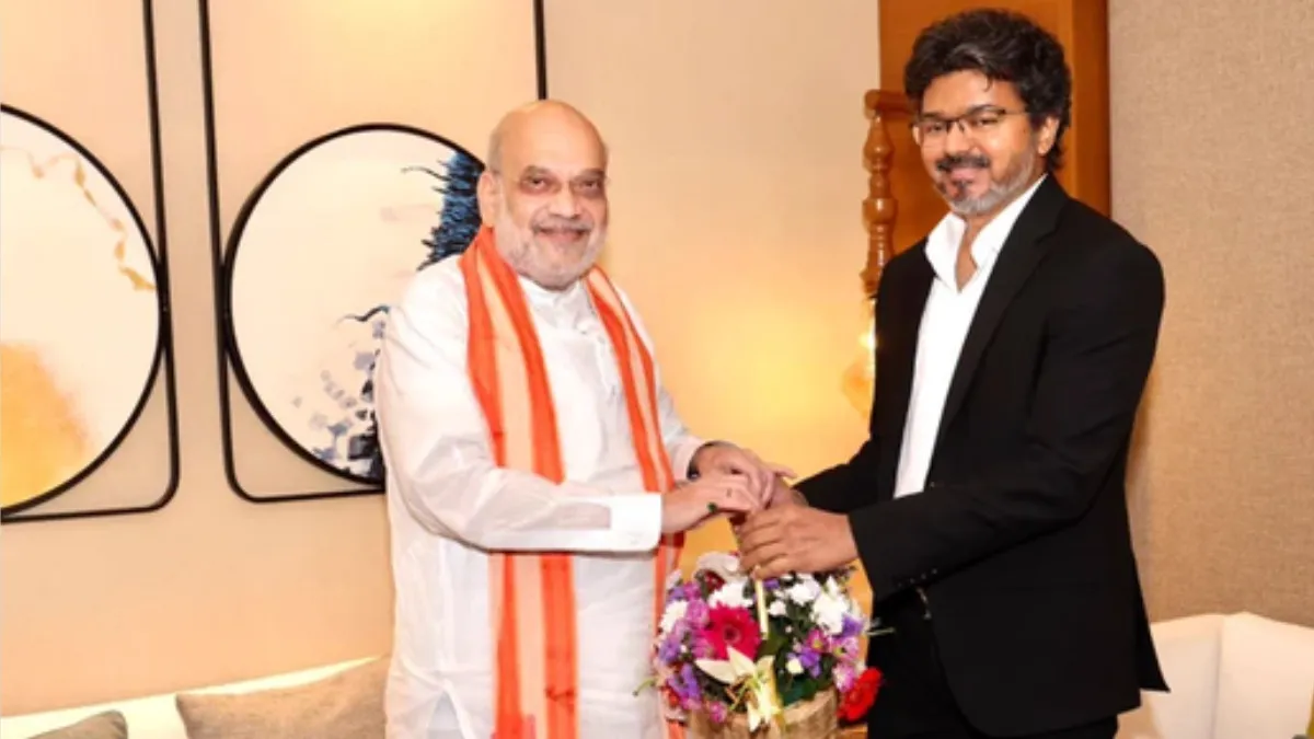 என்னென்ன நடக்குது பாருங்க..கர்நாடகா மேல் புகார்களை அடுக்கிய விஜய்! அமைதியாய் கேட்ட அமித்ஷா! அடுத்து?