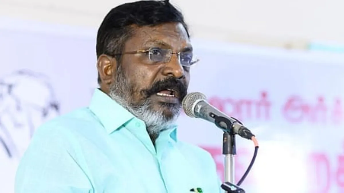 "அட்ராசிட்டியில்" விடுதலை சிறுத்தைகள் தொண்டர்கள்.. அமைதியாக கடந்துபோகும் திருமாவளவன்!