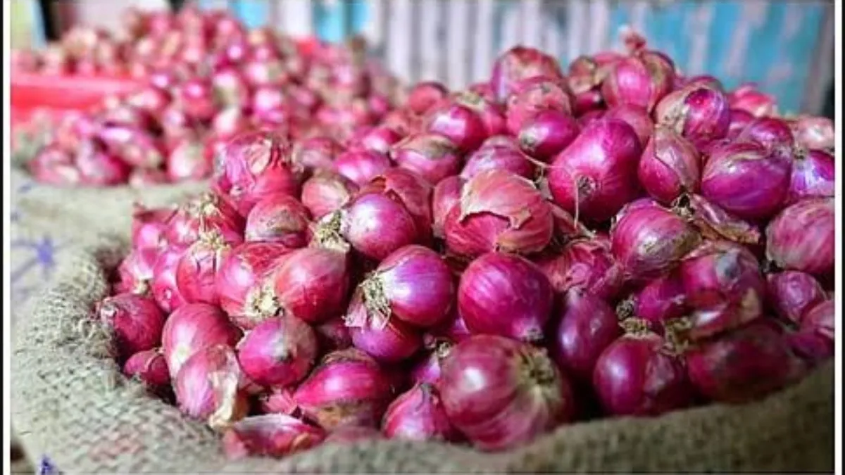 கோயம்பேட்டில் ரூ.50-க்கு போன வெங்காய விலை.. நாசிக் டூ சென்னை வரும் கண்டா எக்ஸ்பிரஸ்.. என்ன காரணம்?