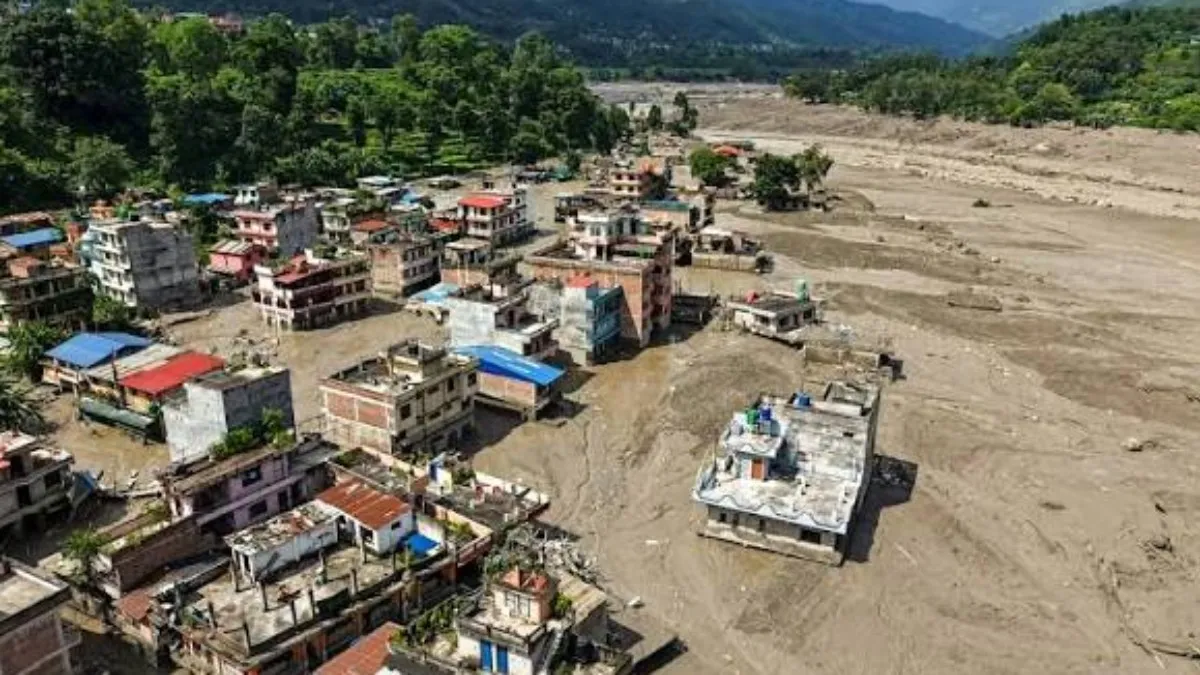 Nepal Flash floods: நேபாள வெள்ளத்தில் மாயமான 37 தமிழர்களின் நிலை என்ன? கதறும் குடும்பம்!