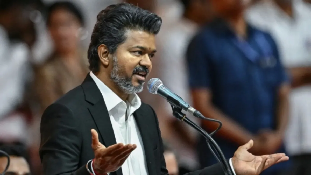 பருத்தி மூட்டை குடோன்லயே இருக்கலாம்! வெற்றித்தறின்னு பேரு வச்சிட்டு கோ-ஆப்டெக்ஸை இழுத்து மூடிய விஜய்