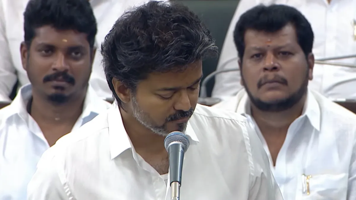 எம்எல்ஏக்கள் சம்பளம் இனி எவ்வளவு.. கூடுதலாக ஒரு லட்சம்.. முதல்வர் விஜய் முடிவிற்கு எதிர்ப்பு