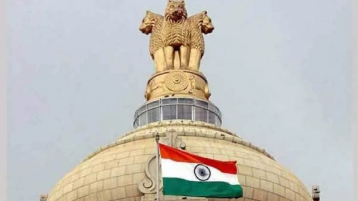 மத்திய அரசு சொல்வது உண்மையில்லை..மலத்தை கையால் அள்ளும் தொழிலாளர்கள்! புதிய ஆதாரங்கள் வெளியீடு
