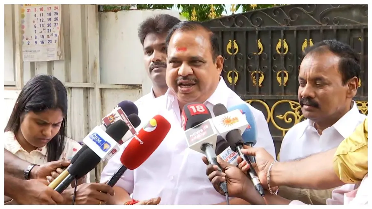 குழந்தை பிடிப்பதை போல எம்எல்ஏக்களை பிடிக்கிறார்கள்.. தவெக மீது அக்ரி கிருஷ்ணமூர்த்தி புகார்