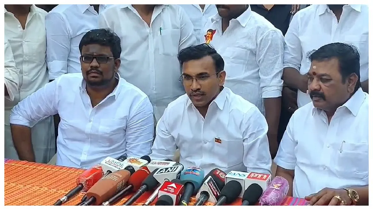 எடப்பாடிக்கு அகங்காரம்.. அவர் கட்சி நடத்தலை.. தனிநபர் கம்பெனி நடத்துகிறார்.. அருண்ராஜ் விமர்சனம்