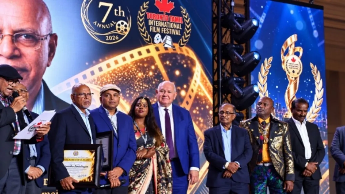 வைரமுத்து சொர்ணலிங்கத்திற்கு கிடைத்த விருது... எழுந்து நின்று மரியாதை செலுத்திய ரொறன்ரோ!