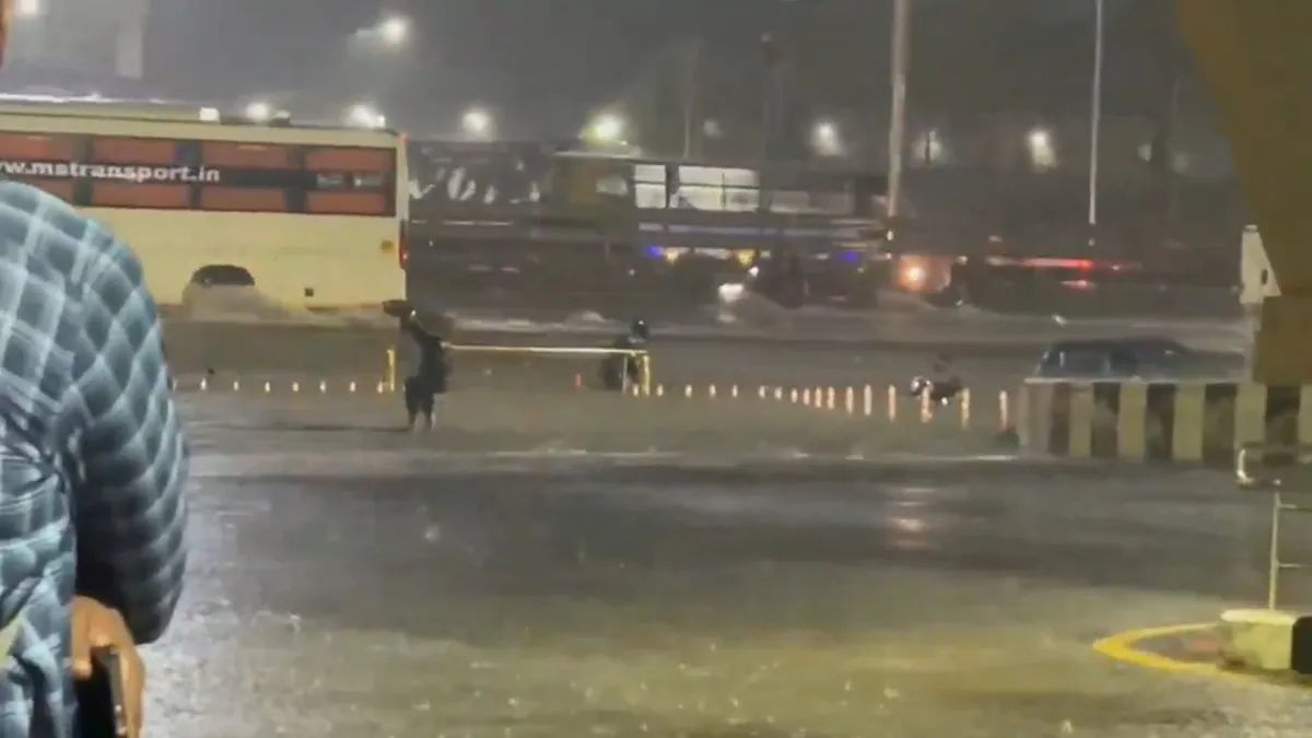 Chennai rains: சென்னையில் மேக வெடிப்பு? விடிய விடிய கொட்டிய அதிதீவிர கனமழை.. வானிலை மையம் முக்கிய விளக்கம்