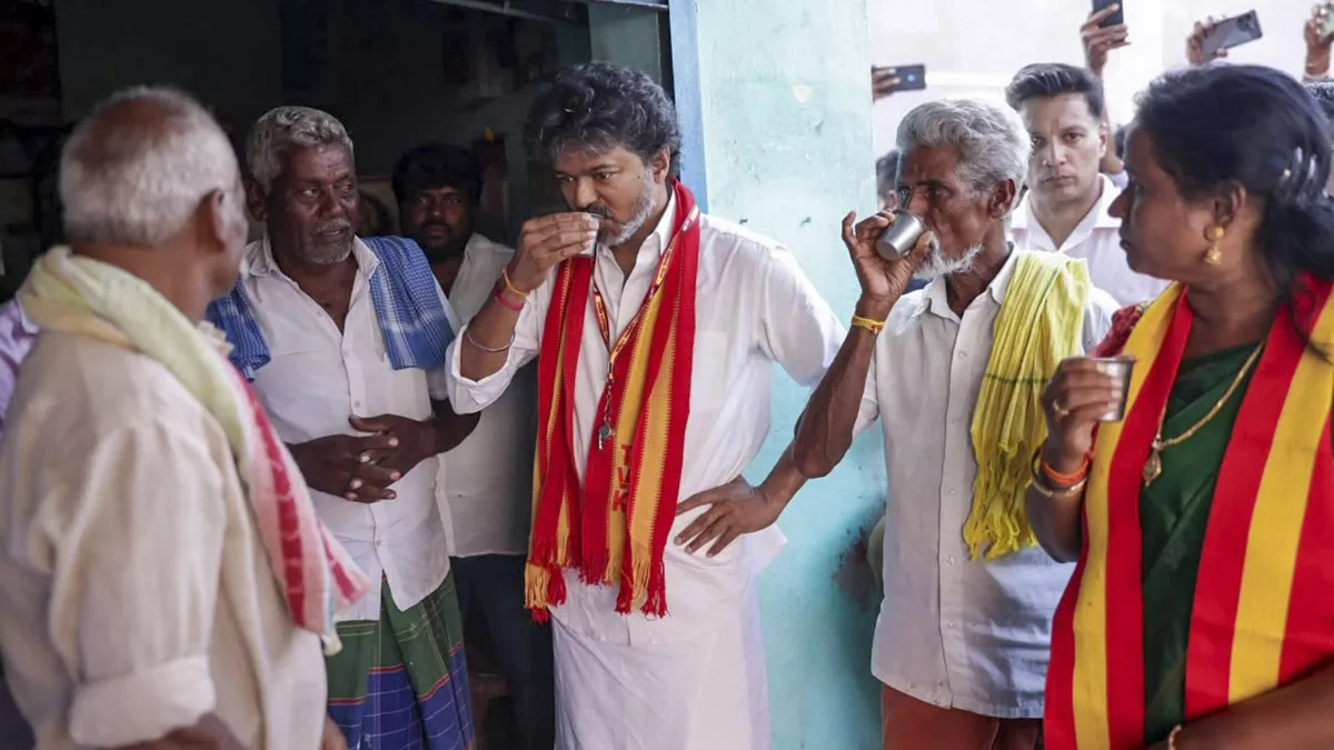 மதுராந்தகம், தாராபுரம் தொகுதிகளுக்கு புதிய திட்டம்! மரகதம் குமரவேலிடம் சொன்னதை செய்த விஜய்