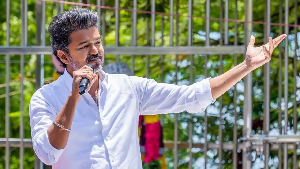 "பெண்கள் மீதான அவதூறு பேச்சுக்கு எதிரான வெற்றி”.. இடைத்தேர்தல் வெற்றி குறித்து விஜய் சொன்ன சேதி!