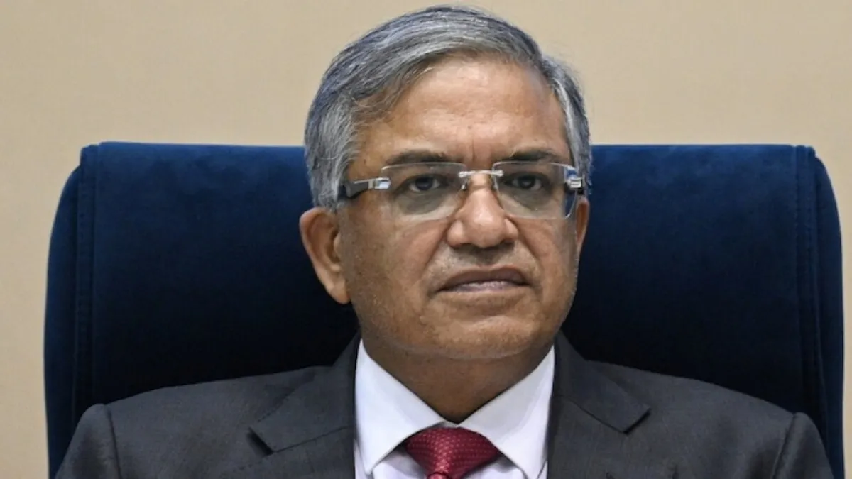 தவறை ஒப்புக்கொண்டாரா தலைமைத் தேர்தல் ஆணையர்? தேர்தல் ஆணையத்தின் கடிதத்தால் வெடித்த அரசியல் புயல்!