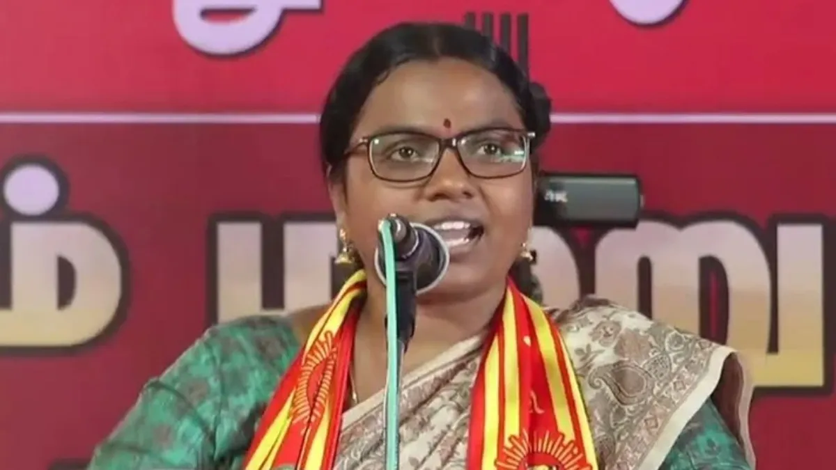 கார்த்திகாவால் கலாட்டா.. தாராபுரம் ஸ்டேசனை குறிவைத்த தம்பிகள்! குவிந்த போலீஸ்.. ரெடியான வஜ்ரா!