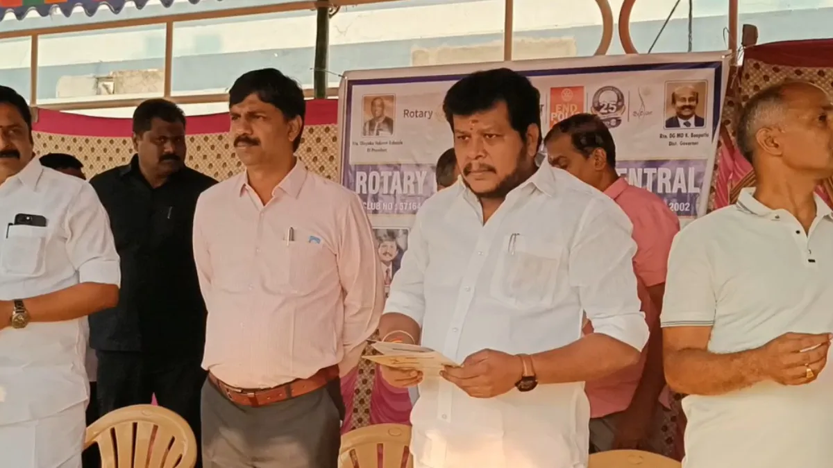 மதுரை மீனாட்சி அம்மன் கோயிலில் மின் தடை ஏற்பட்டது ஏன்? கதர் துறை அமைச்சர் விளக்கம்