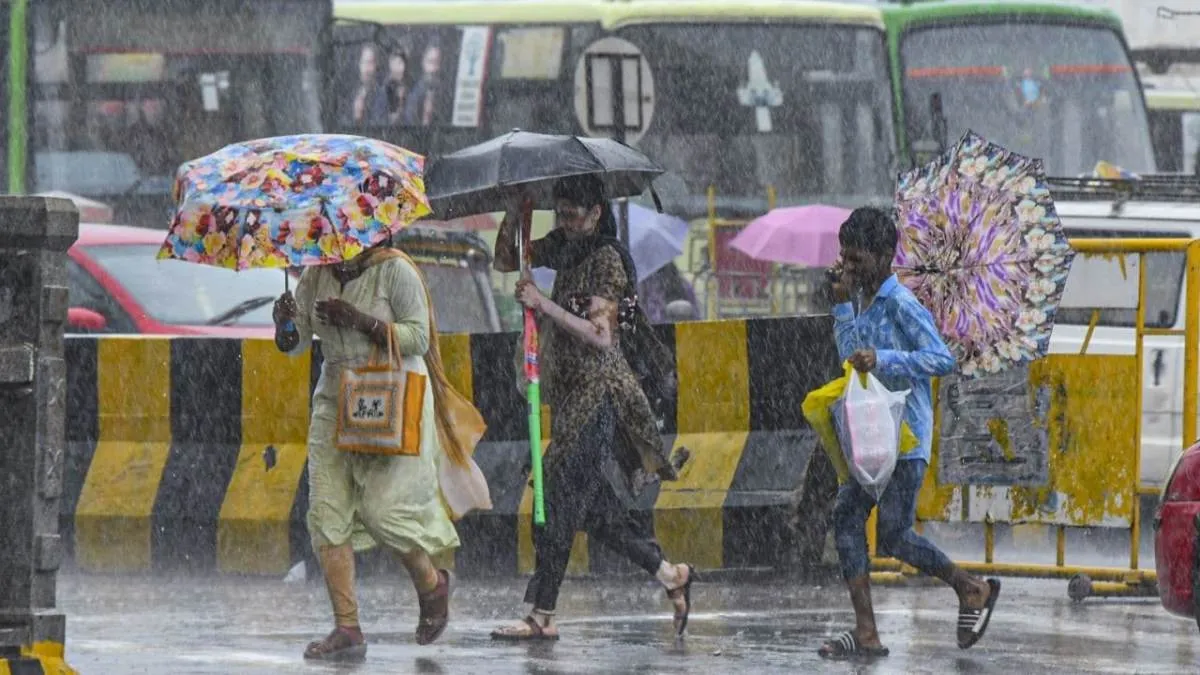 வங்கக் கடலில் கருப்பு பூதம்.. 6 மாவட்டங்களுக்கு ஆரஞ்ச் அலர்ட்! ஒட்டுமொத்த தமிழ்நாட்டுக்குமே வார்னிங்
