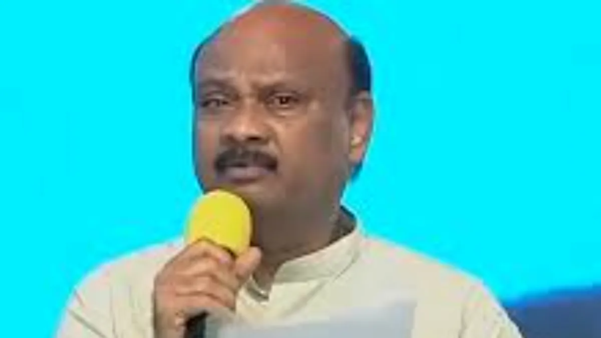 అయ్యన్నపాత్రుడు సంచలన వ్యాఖ్యలు..ఓట్లు వేయకపోయిన పర్వాలేదు