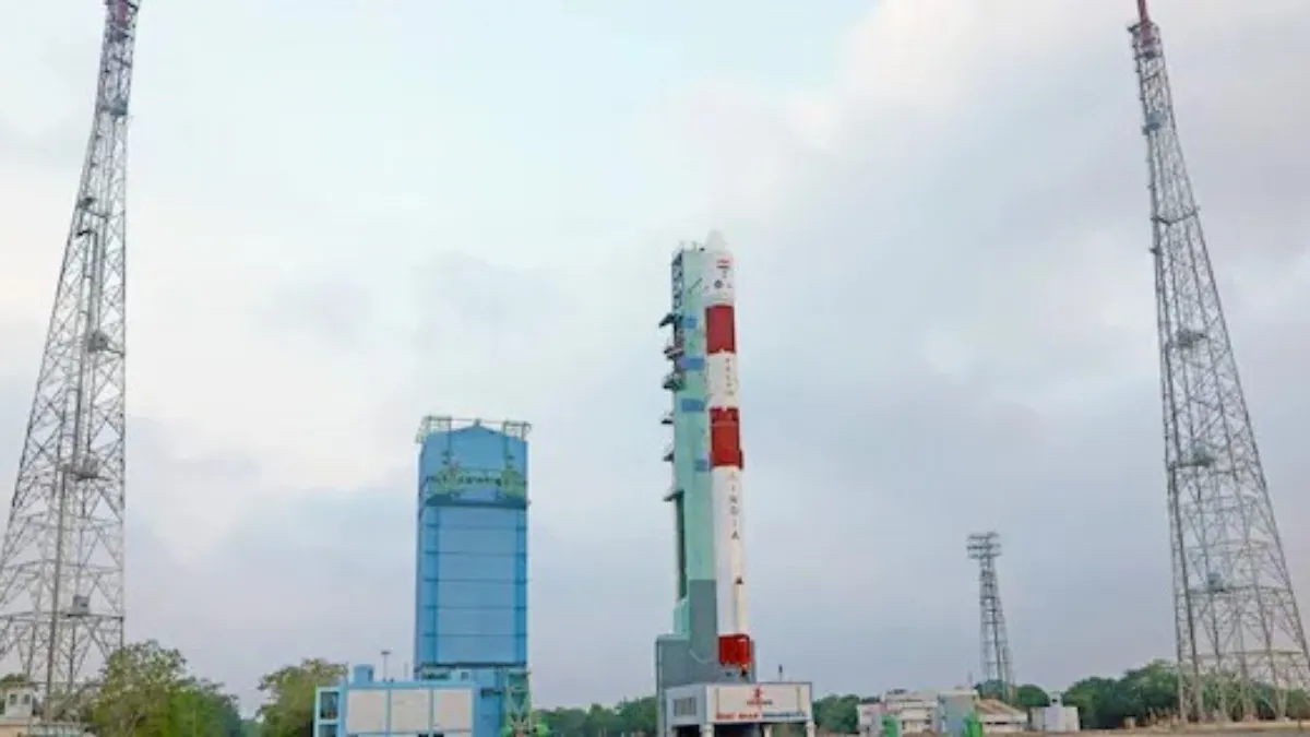 అంతరిక్షంలో ట్రాఫిక్‌ జామ్‌..ఇస్రో కీలక ప్రకటన