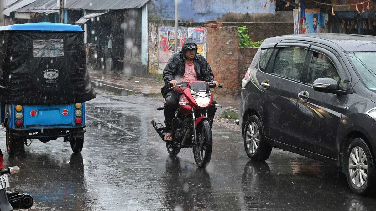 బంగాళాఖాతంలో `వాయుగుండం`- ఏపీలో అతి భారీ వర్షాలు