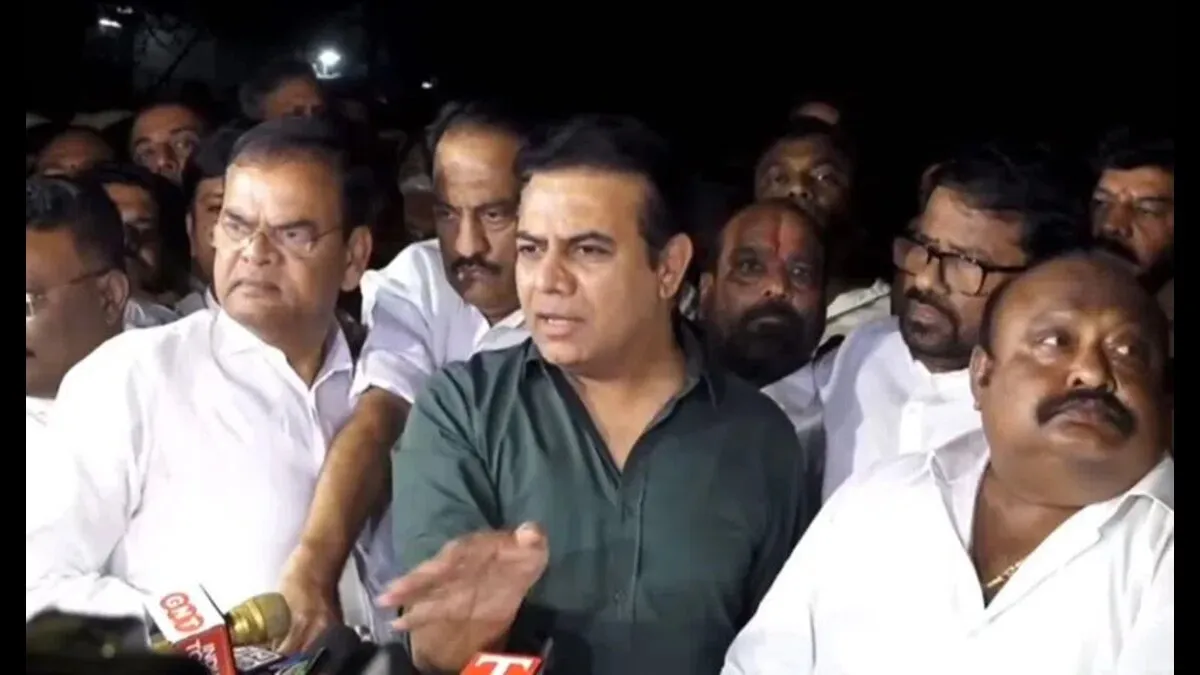 లై డిటెక్టర్‌కు సిద్ధమంటూ రేవంత్‌కు కేటీఆర్ సవాల్: ఈడీ విచారణపై ఏమన్నారంటే?