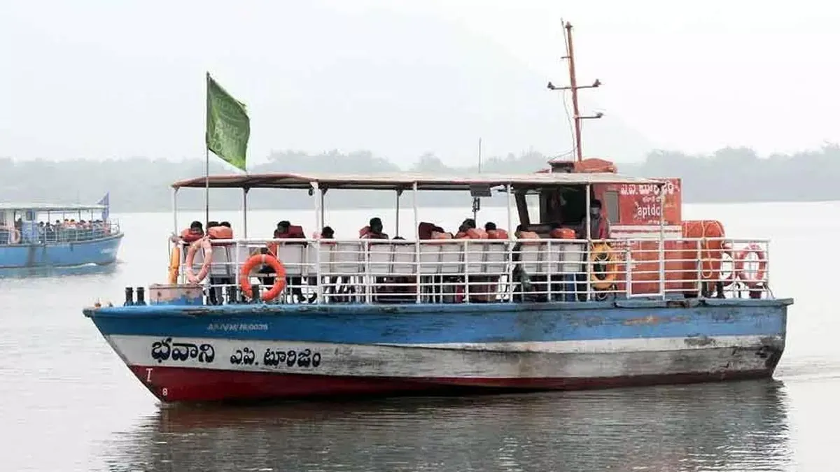 వెన్నెల రాత్రుల్లో, నదీ అలలపై .. మధురమైన బోట్ షికారు..ఏపీ టూరిజం శుభవార్త!