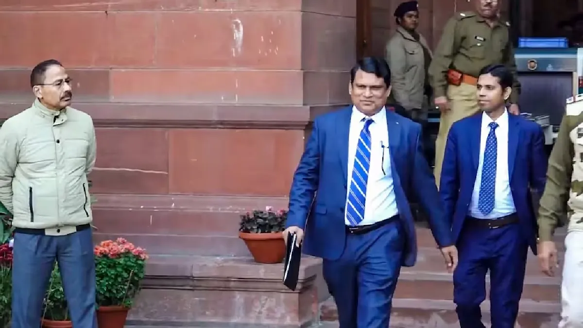 దెబ్బకు దెబ్బ: బంగ్లాదేశ్ రాయబారికి భారత్ సమన్లు..వివాదమేంటి..?