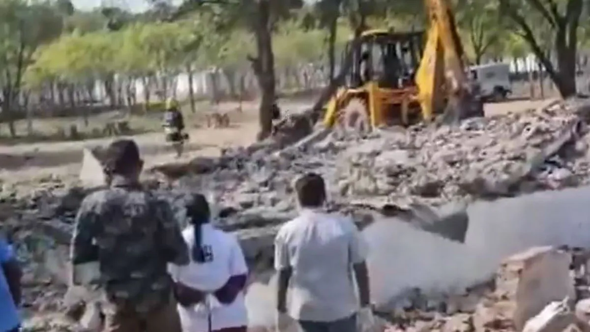 పెను విషాదం: పేలిపోయిన బాణాసంచా ఫ్యాక్టరీ: 6 మంది దుర్మరణం