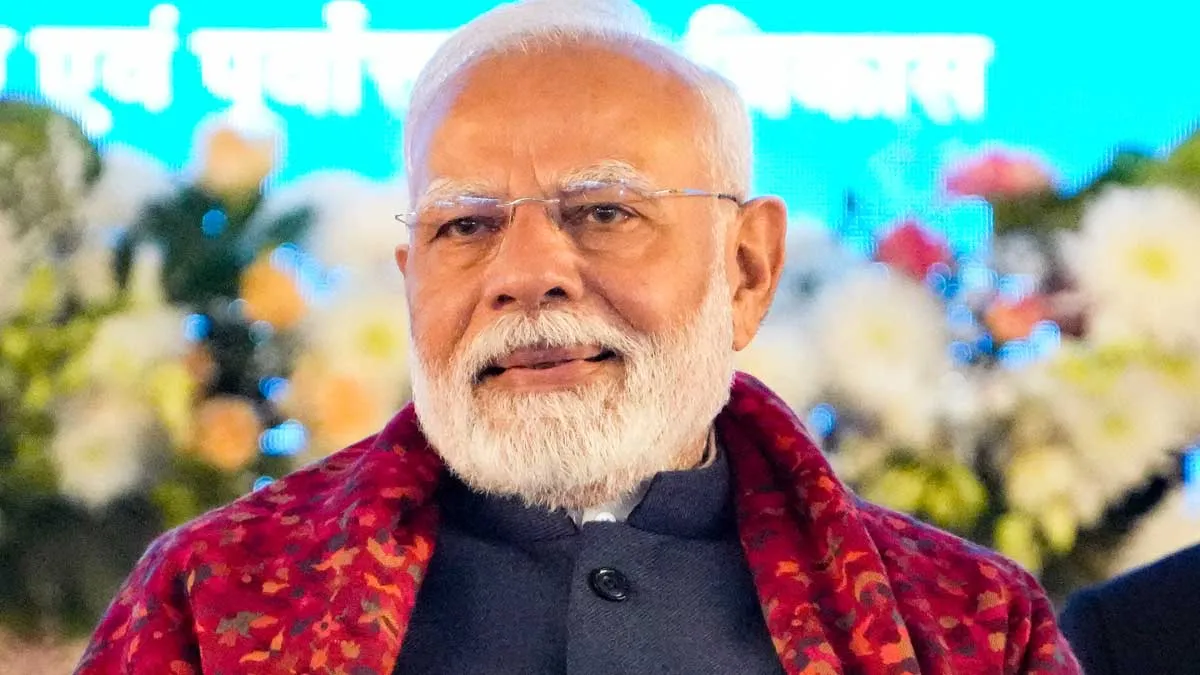 ప్రధాని మోదీ విశాఖ పర్యటన వేళ కీలక పరిణామాలు..!!