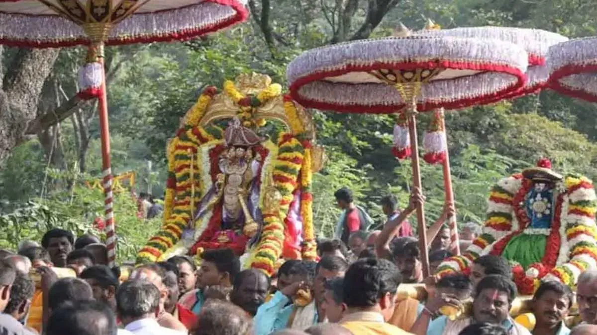 తిరుమలలో చూసి తీరాల్సిన శ్రీవారి ప్రణయకలహోత్సవం