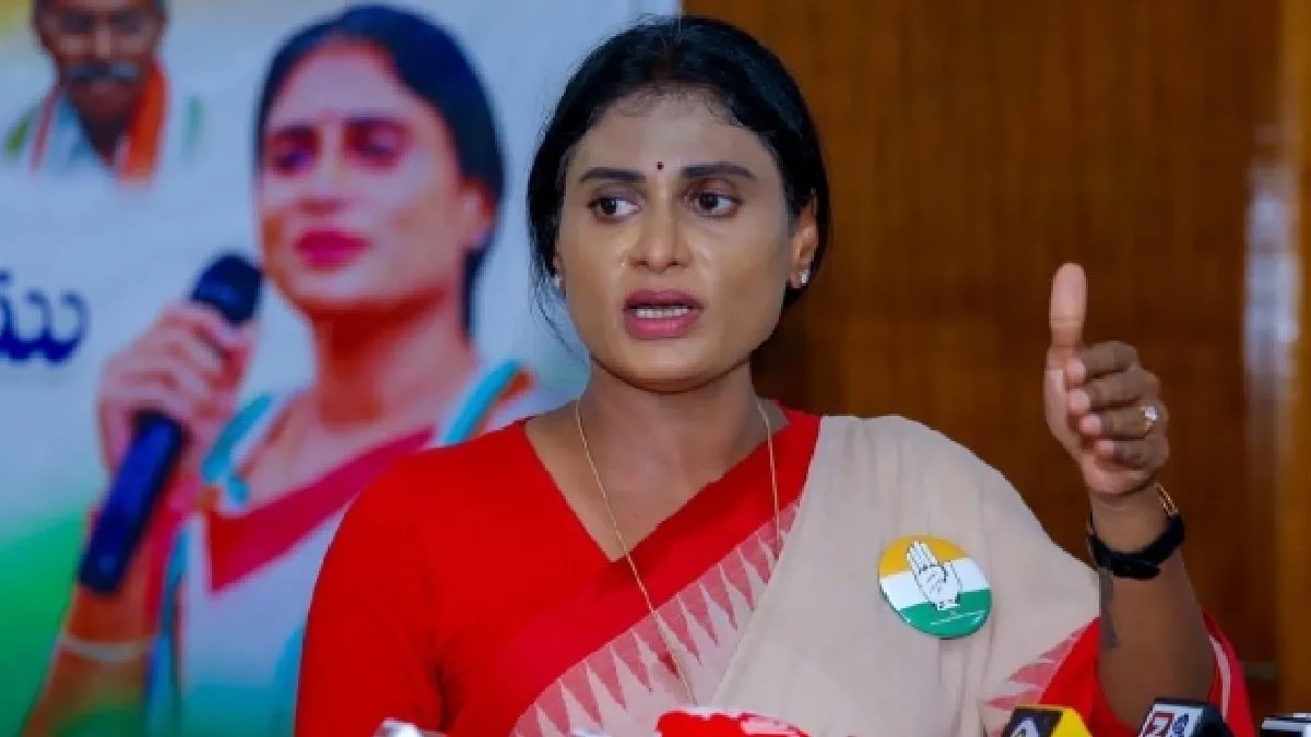 మొన్న లడ్డు కల్తీ - నేడు తొక్కిసలాట, ఏం జరుగుతోంది..!!