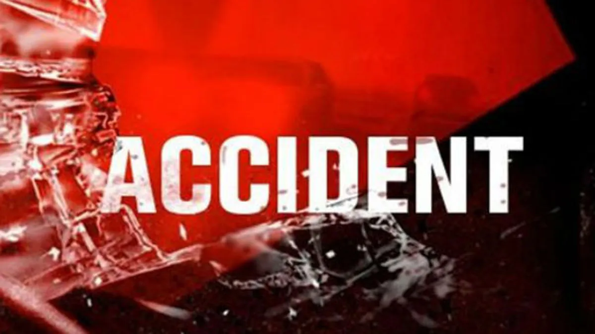 ఘోర ప్రమాదం.. లారీ, బస్సు ఢీ, నలుగురు మృతి