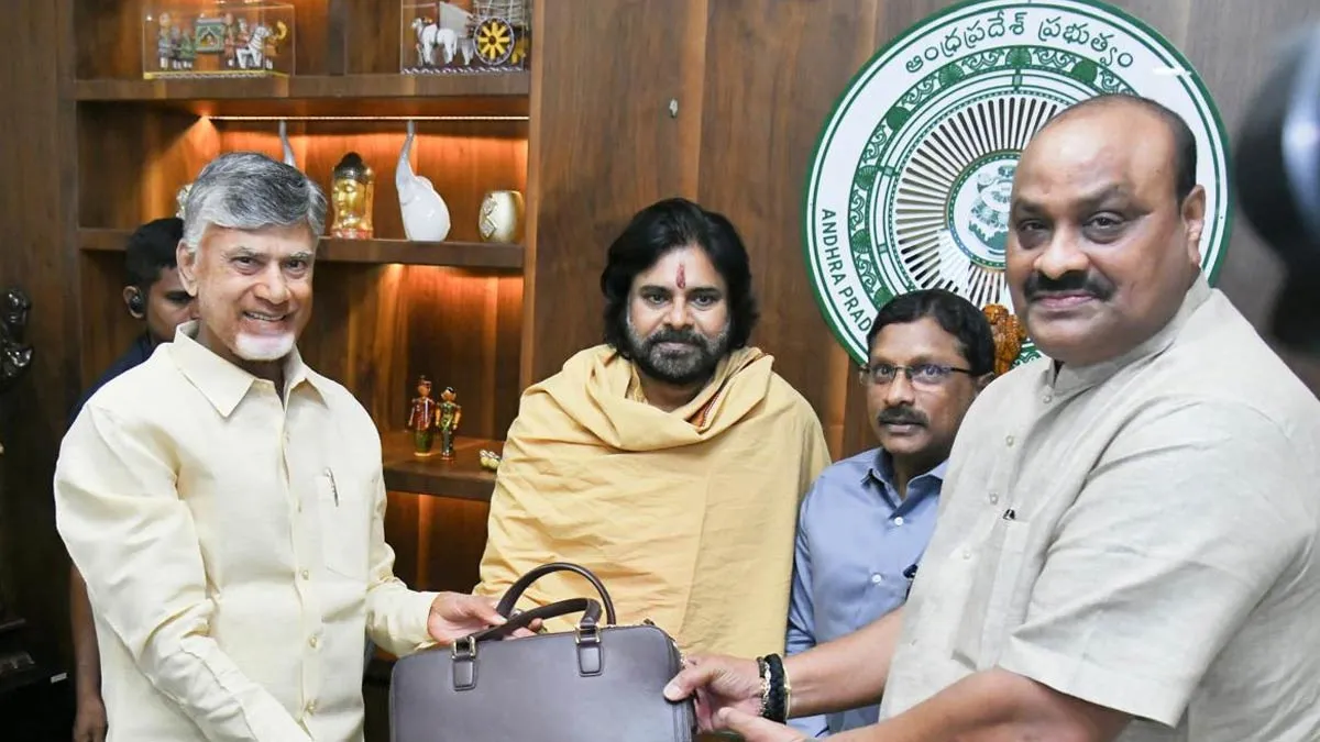 తల్లికి వందనం నిధుల్లో బిగ్ ట్విస్ట్ - రైతు భరోసా కోసం ఇలా..!!