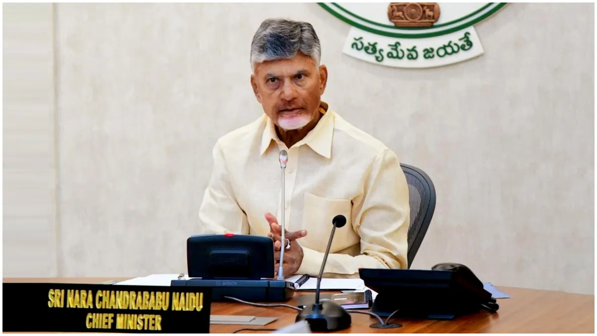 మంత్రుల్ని చంద్రబాబు ప్రిపేర్ చేస్తున్నారా ? సీనియర్లలో ఆ టెన్షన్..!