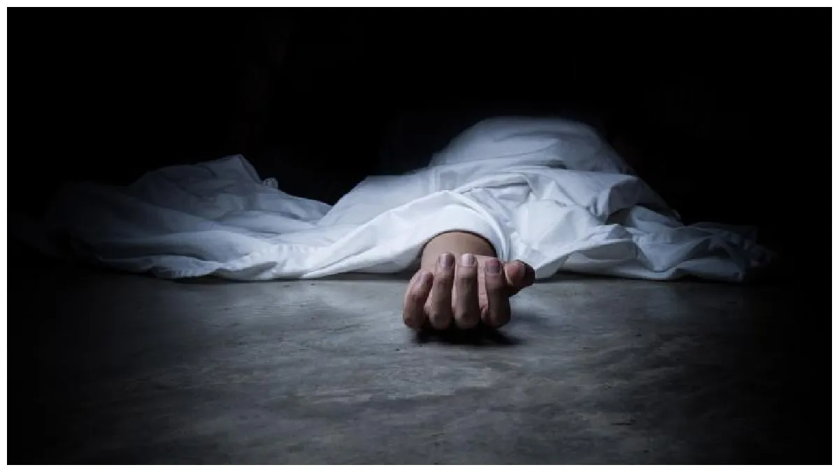 CRPF Jawan: ఇద్దరు సహోద్యోగులను చంపి.. తనను తాను కాల్చుకున్న జవాన్