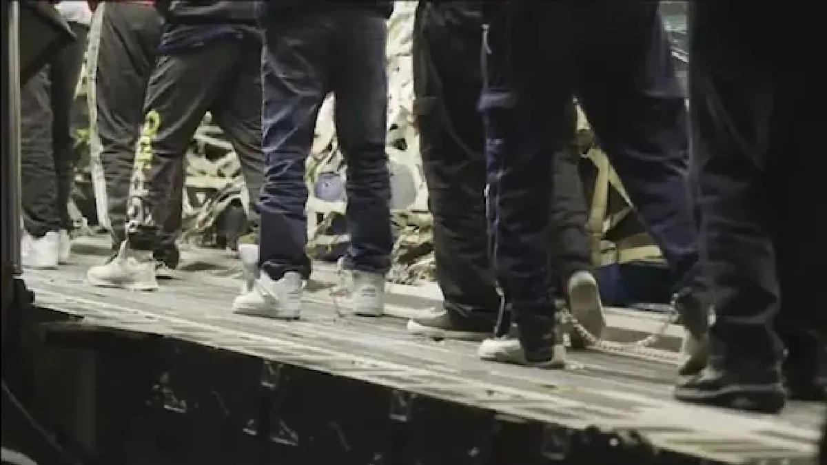 భారత అక్రమ వలసదారులు మనుషులు కాదు..ఏలియన్లు: అవమానకరంగా మాట్లాడిన యూఎస్ చీఫ్