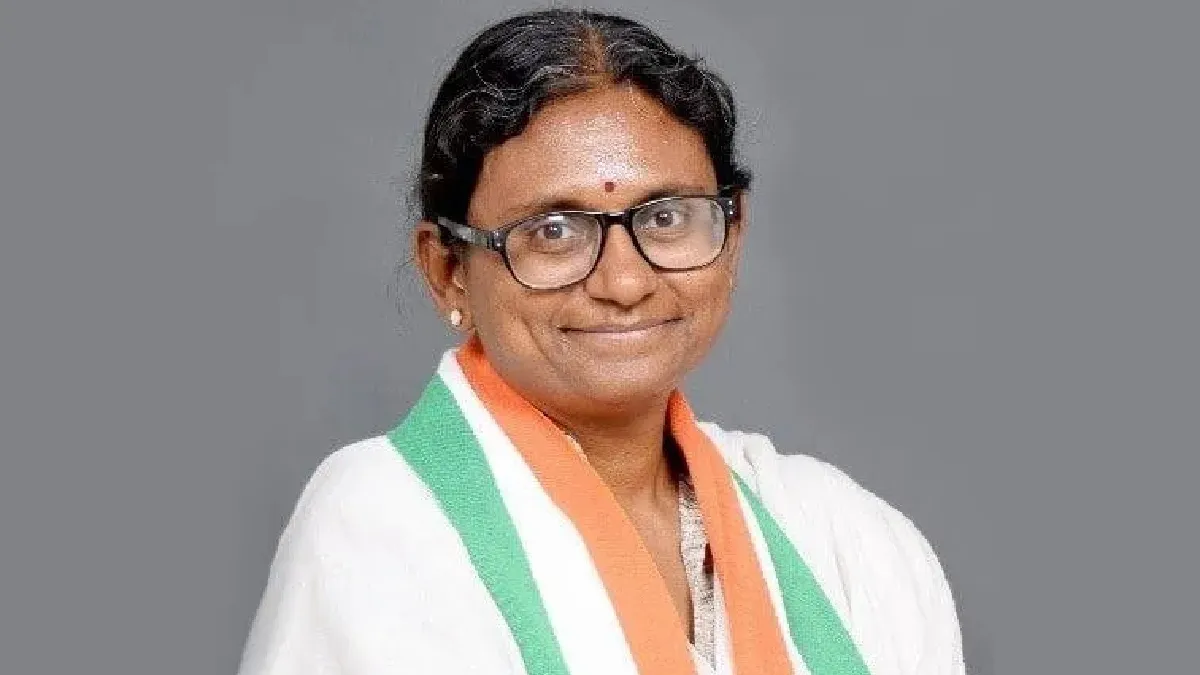 తెలంగాణ కాంగ్రెస్ వ్యవహారాల ఇంఛార్జ్‌గా మీనాక్షి నటరాజన్
