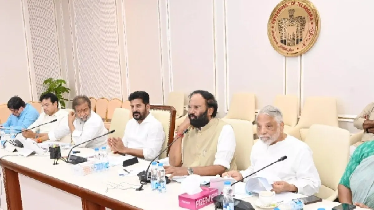 రేపటి నుంచి తెలంగాణలో కులగణన రీ సర్వే.. ఫోన్ చేస్తే ఇంటికొస్తారు..