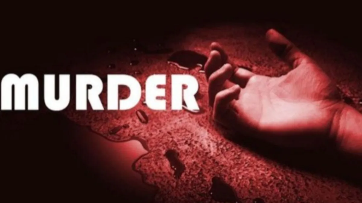 మేడ్చల్‌లో పట్టపగలే వ్యక్తి దారుణ హత్య.. వీడియోలు తీశారు కానీ