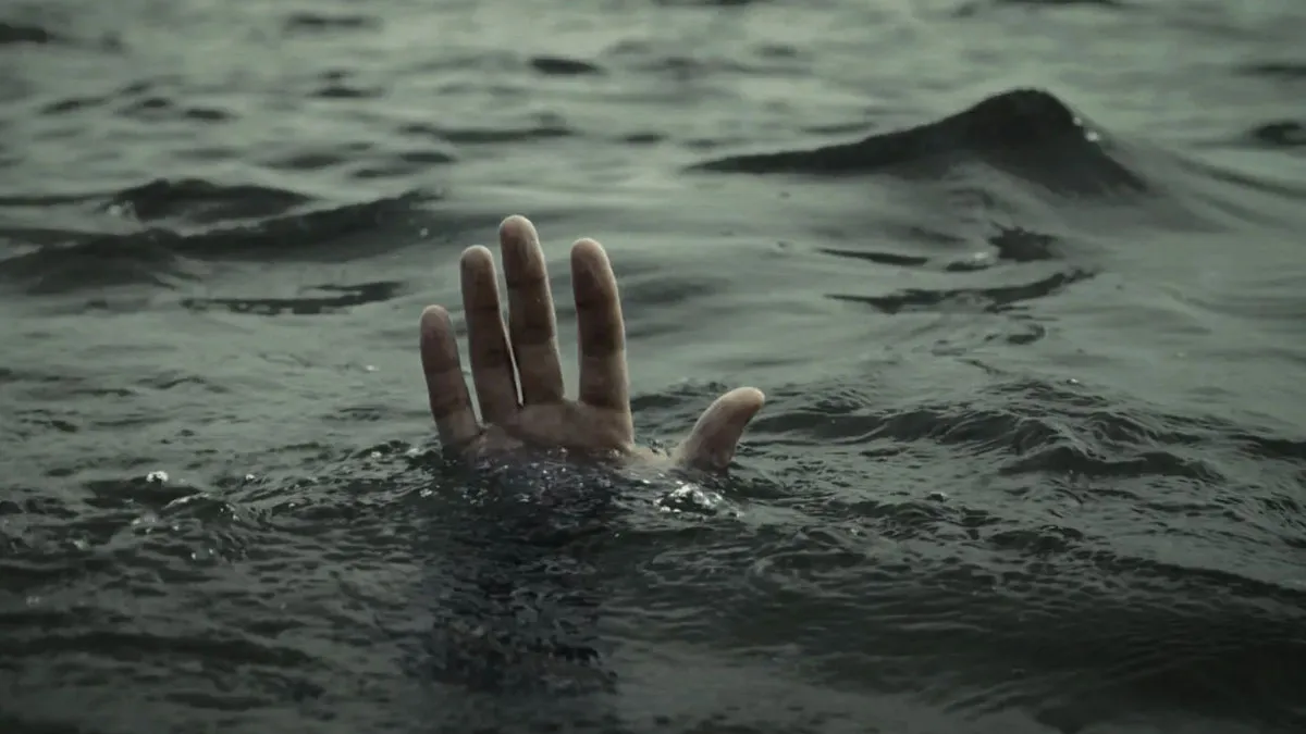 శివరాత్రి వేళ మరో విషాదం... ఇద్దరు గల్లంతు.. ఎక్కడంటే ?