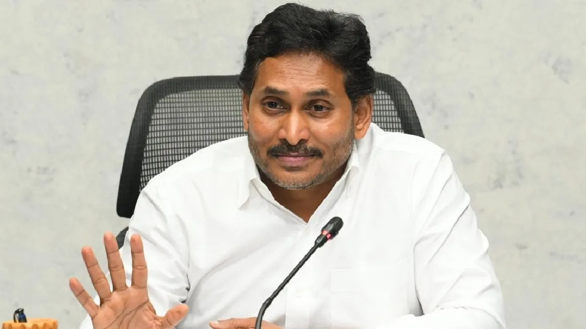 పార్లమెంట్ లో వీటిని అడగండి.. ఎంపీలకు జగన్ కీలక సూచనలు..!