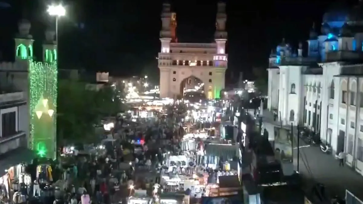 ఓల్డ్ సిటీకి పండగ కళ..