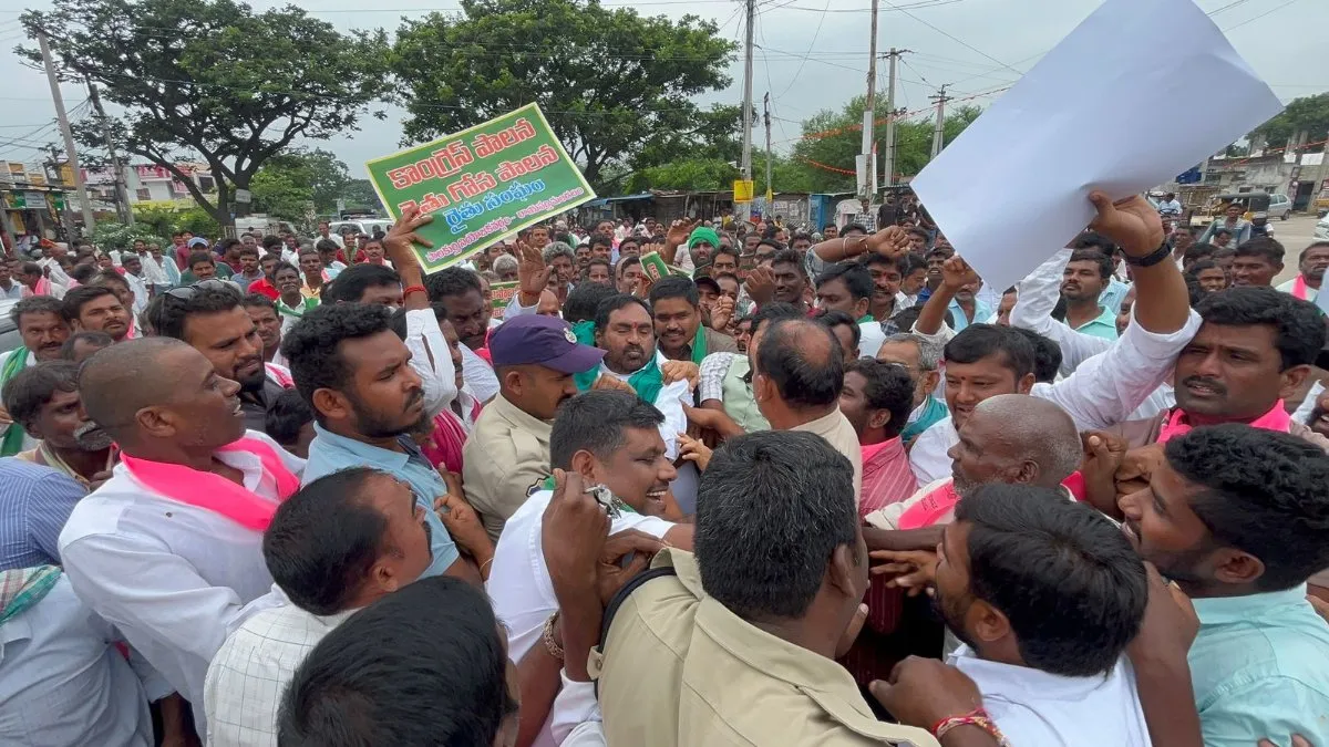 రాయపర్తిలో మాజీమంత్రి ఎర్రబెల్లి అరెస్ట్.. తీవ్ర ఉద్రిక్తత!