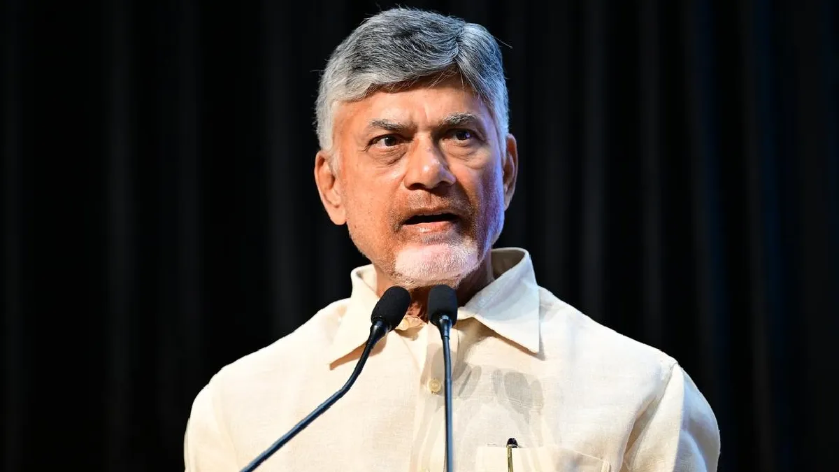 ప్రతి 50కి.మీ లకు ఒక పోర్టు.. ఏపీని నెంబర్‌ వన్‌‌గా మారుస్తాం - సీఎం