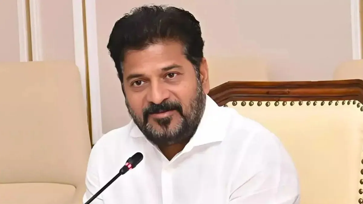 సలహాదారుడుగా ఎవరూ ఊహించని వ్యక్తికి పట్టం కట్టిన రేవంత్ రెడ్డి