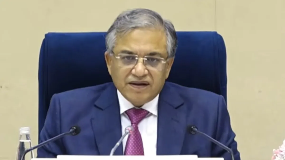 బీహార్ తరహాలో దేశవ్యాప్తంగా ఎస్ఐఆర్..! రేపటి నుంచి 12 రాష్ట్రాల్లో-సీఈసీ షెడ్యూల్ ..!