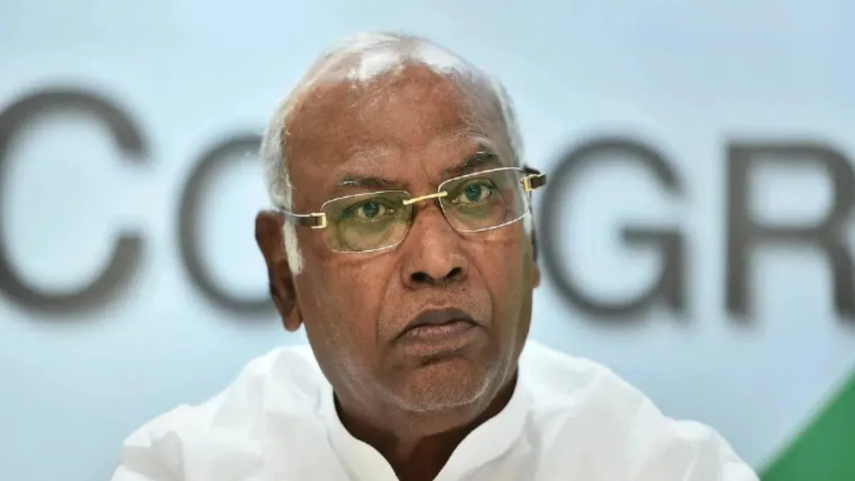 బెంగళూరు ఆసుపత్రిలో ఖర్గే అడ్మిట్