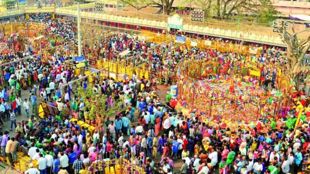 మేడారం జాతరపై తెలంగాణ సర్కారు సంచలన నిర్ణయం..!